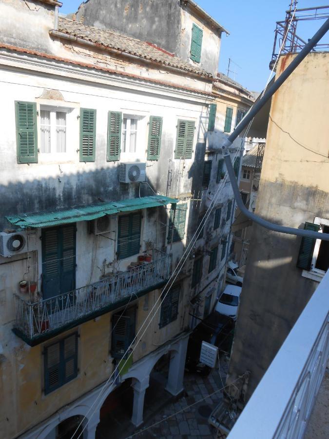 Milka'S Old Corfu Town Apartment Eksteriør bilde